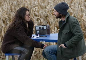 Tatiana Maslany as Sarah Manning and Michiel Huisman as Cal Morrison