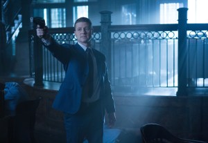 gotham-ep112_scn37_20359_hires1