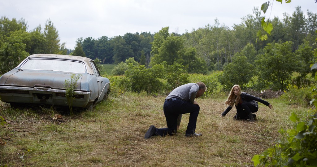 Bitten Spoilers: Images and Description for “Hell’s Teeth” – Pop Goes ...