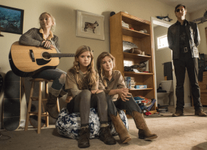 The-Walking-Dead-What-Happened-and-What-Happens-Now-Review-e1423534529946