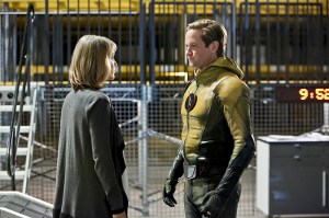 The Flash -- "The Reverse Flash Returns" -- Image FLA211b_0028b -- Pictured (L-R): Amanda Pays as Christina McGee and Matthew Letscher as Eobard Thawne/Reverse Flash -- Photo: Bettina Strauss/The CW -- ÃÂ© 2016 The CW Network, LLC. All rights reserved.