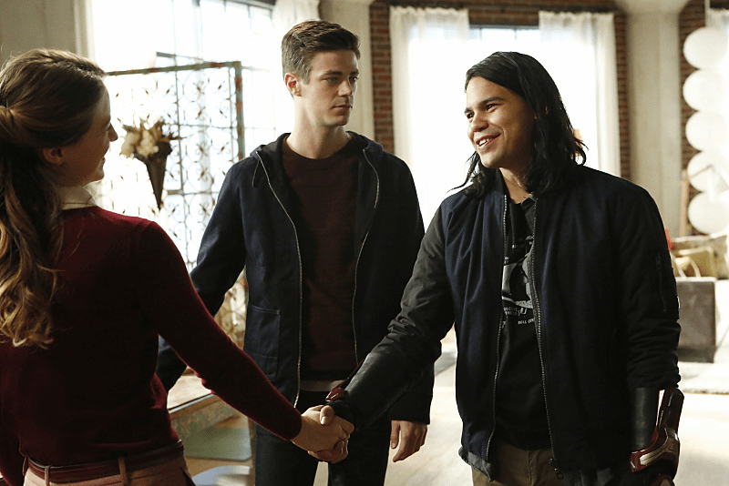 cisco-meets-supergirl