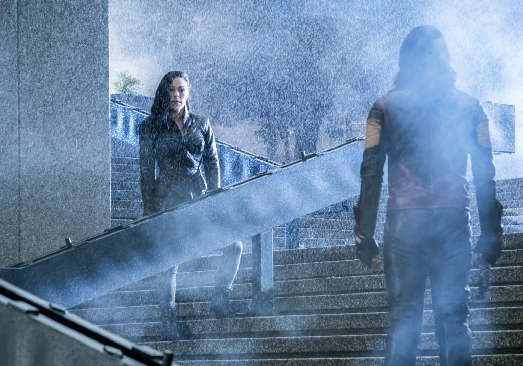 The Flash -- "Attack on Central City" -- FLA314a_0007b.jpg -- Pictured (L-R): Jessica Camacho as Gypsy and Carlos Valdes as Cisco Ramon -- Photo: Katie Yu/The CW -- ÃÂ© 2017 The CW Network, LLC. All rights reserved.